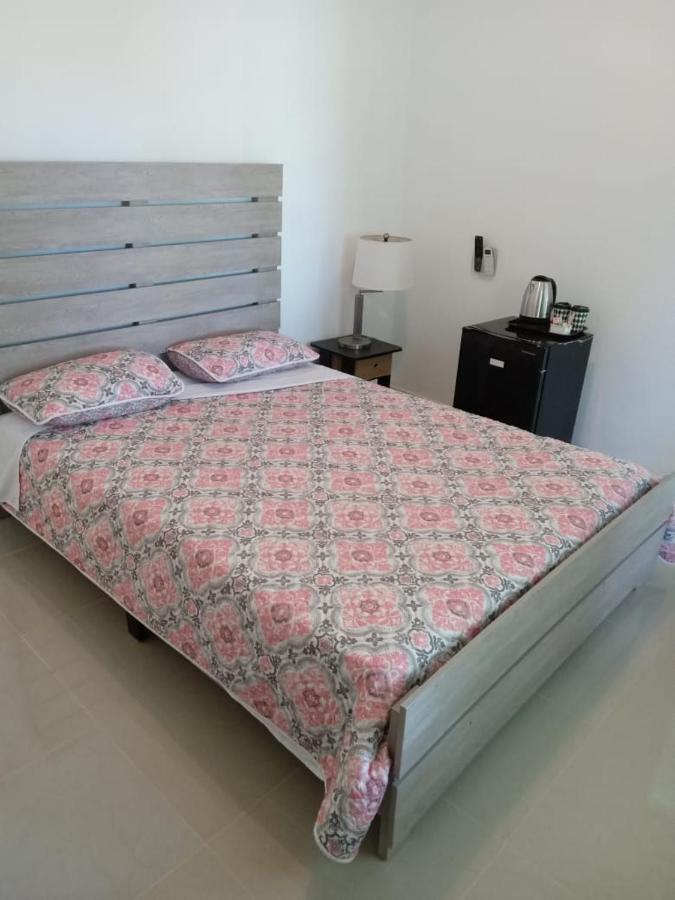 Comfy Guest Rooms Порт-Антоніо Екстер'єр фото