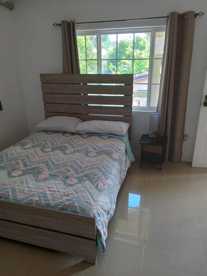 Comfy Guest Rooms Порт-Антоніо Екстер'єр фото